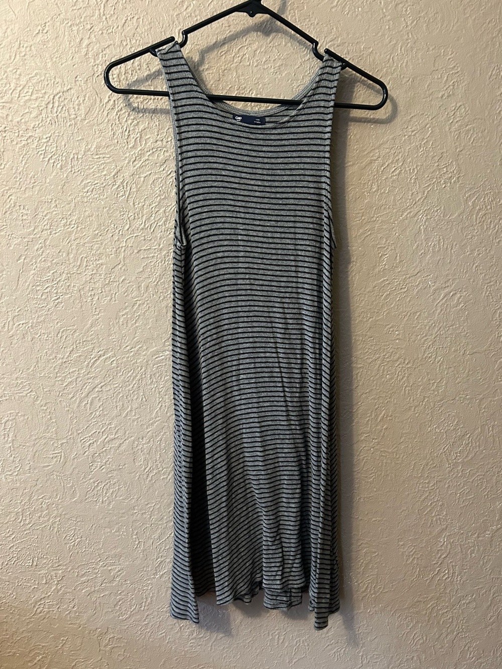 GAP Striped Sleeveless Midi Dress - Gray & Black